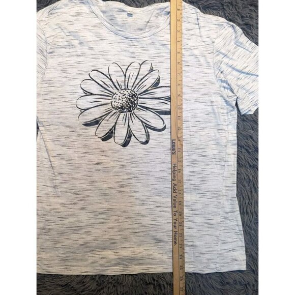 Women's Flower Print Designer Tshirts Size Large Heather Grey Loose Fit Feel - Picture 6 of 8